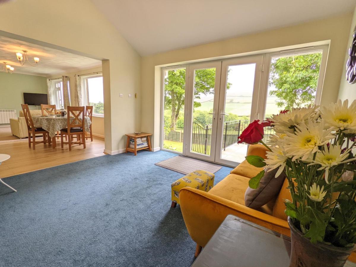 Hilltops Wroxall  Экстерьер фото